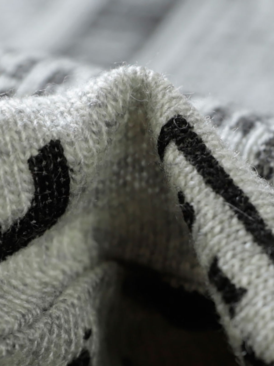 Classic Vintage & Enduringly Stylish Sweater