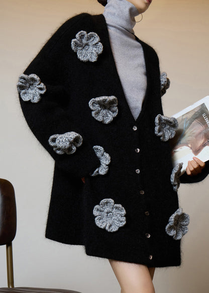Beautifully Finished Cardigan in a Timeless Design