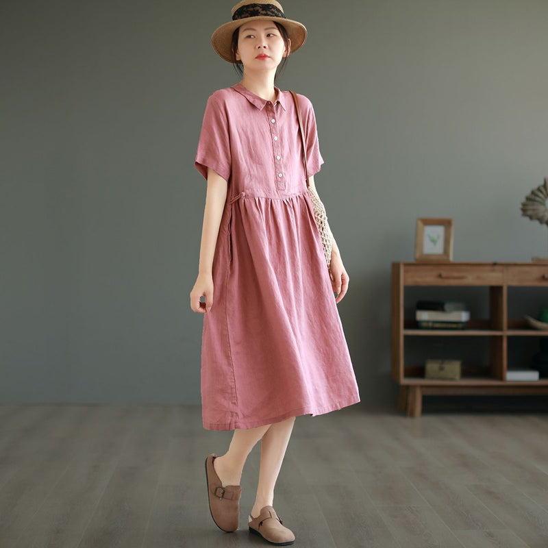 Classic Vintage Dress with a Flattering Fit