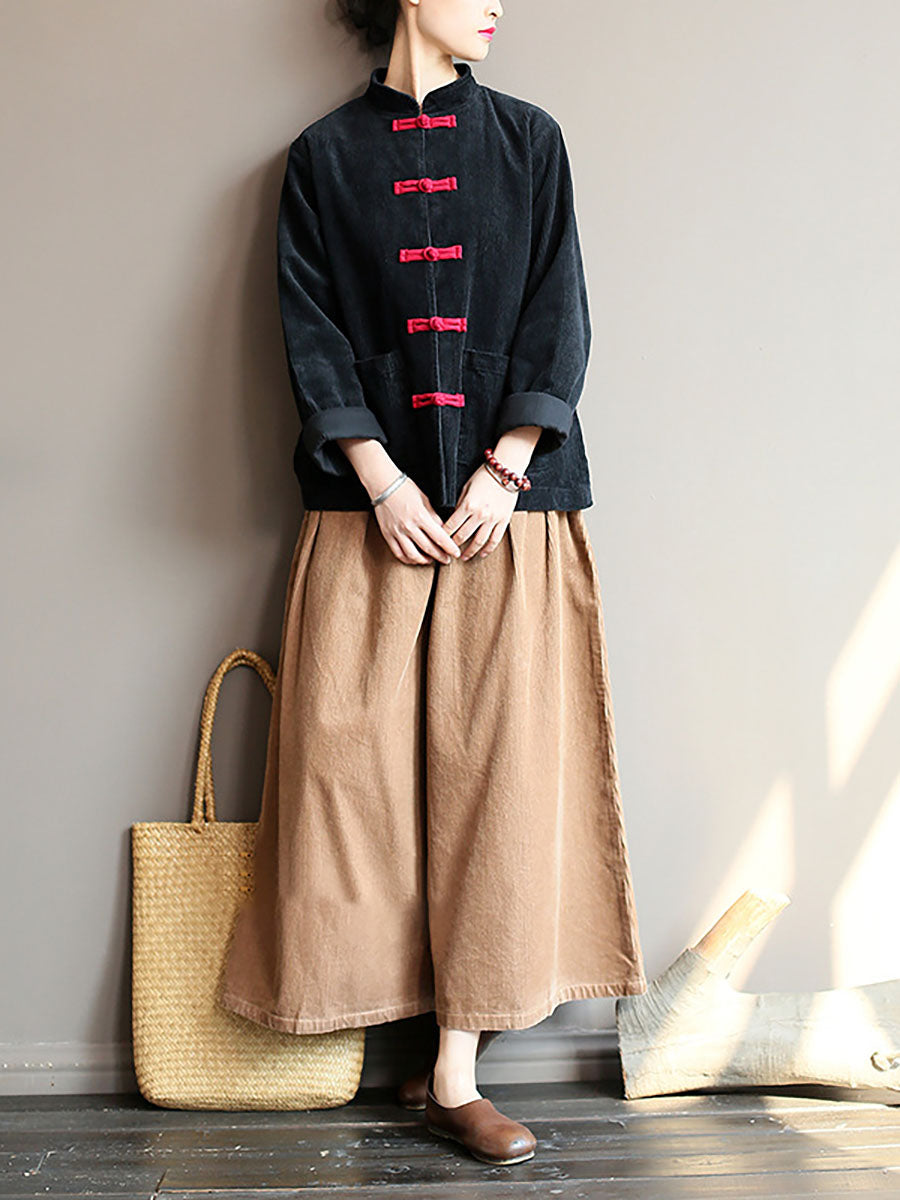 Well Tailored Coat with a Graceful Silhouette