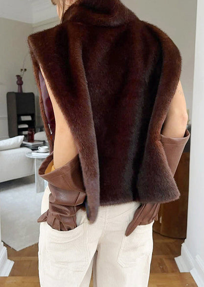 Classic Vintage & Enduringly Stylish Coat