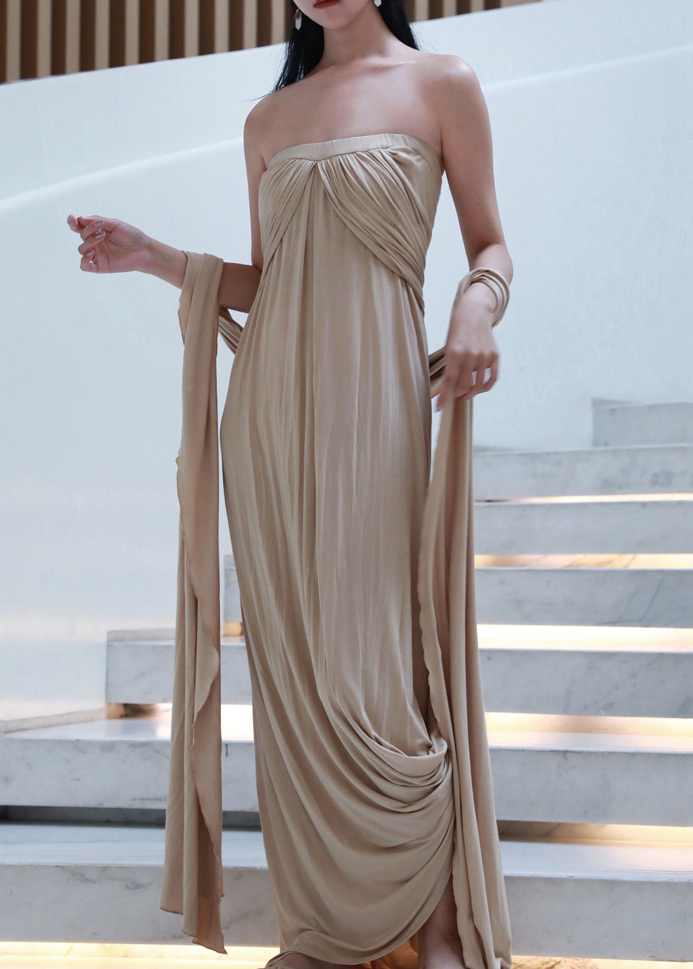 Polished Dress with an Effortless Classic Look