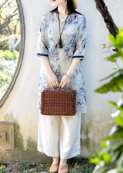 Classic Vintage Shirt with a Flattering Fit