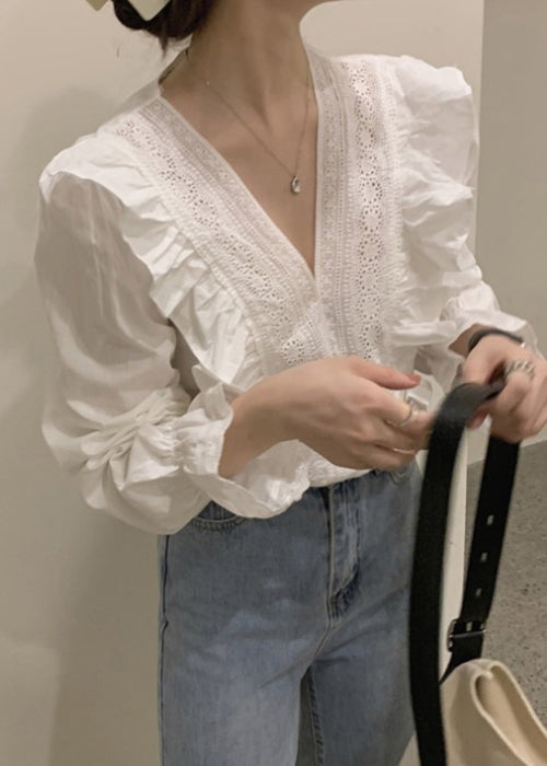 Polished Blouse with an Effortless Classic Look
