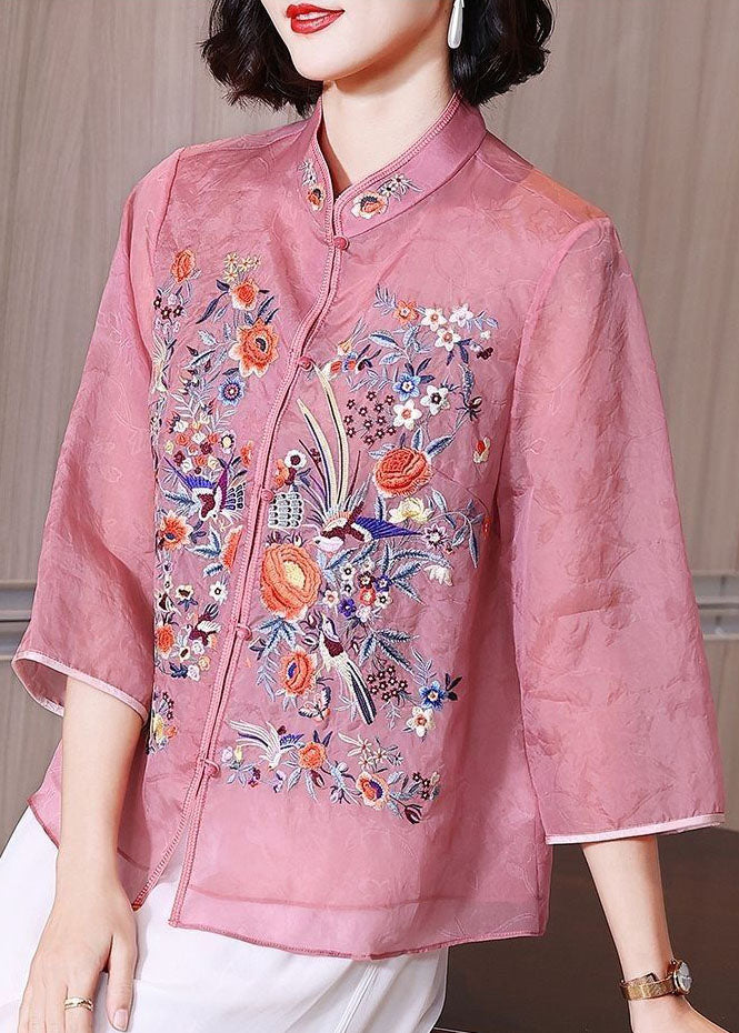 Effortlessly Elegant Shirt with a Timeless Design