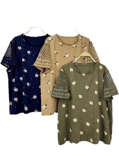 A Vintage Style Top with Delicate Timeless Details