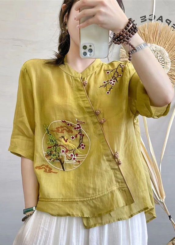 Classic Vintage Top with a Flattering Fit