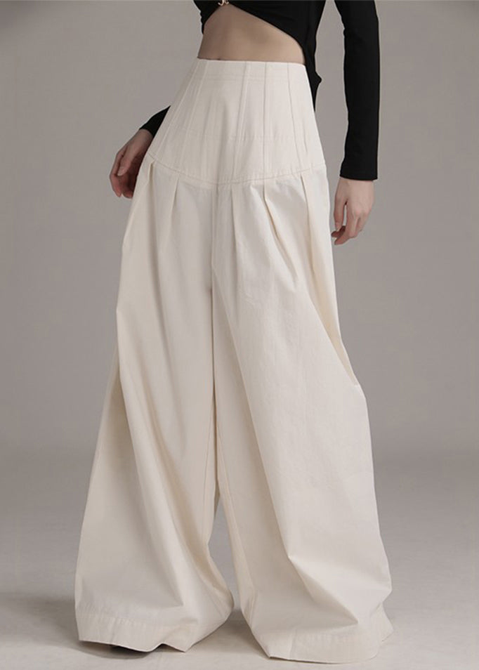 Polished Pants with an Effortless Classic Look