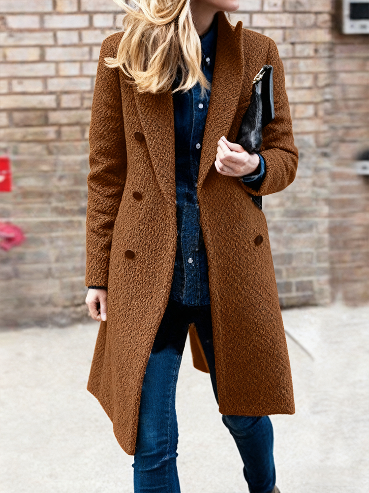 Classic Vintage Coat with a Flattering Fit