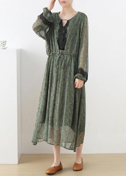 A Vintage Style Dress with Delicate Timeless Details
