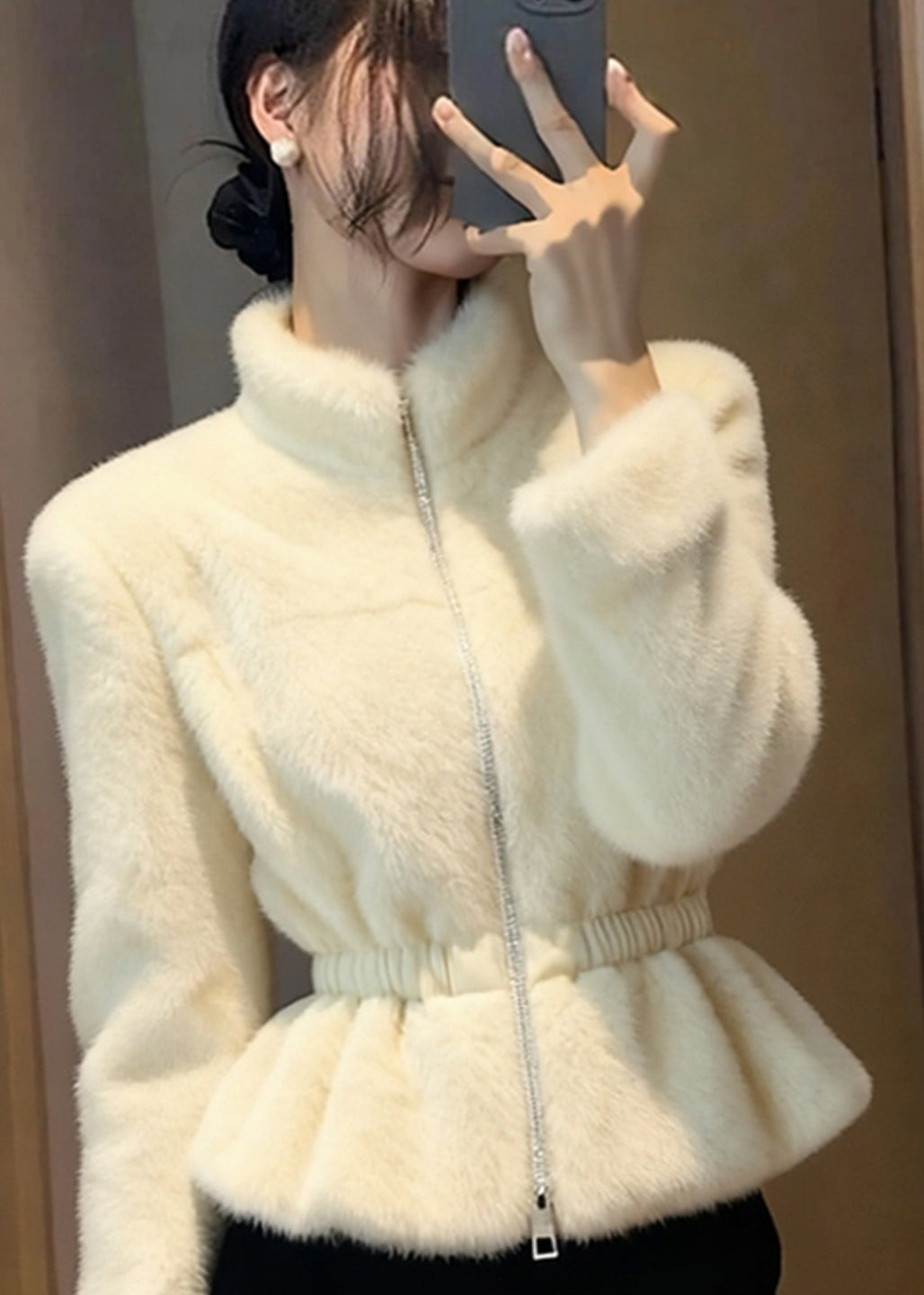 Elegantly Styled Coat for Everyday Wear
