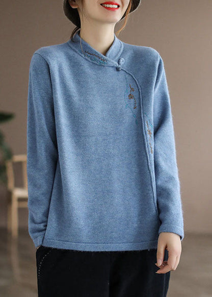 Gracefully Styled Sweater for Any Occasion