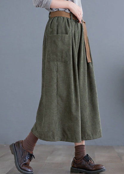 Beautifully Finished Pants in a Timeless Design