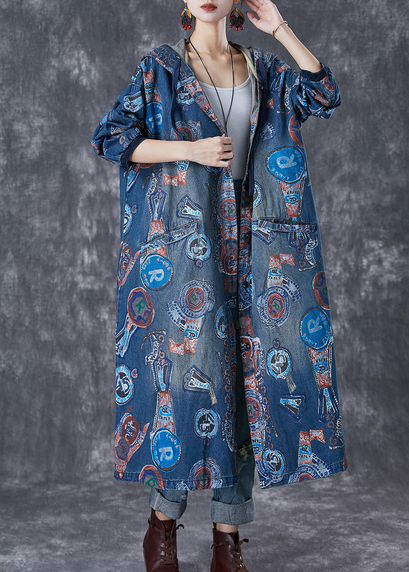Well Tailored Coat with a Graceful Silhouette