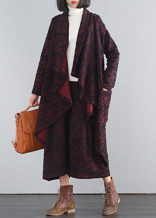 Effortlessly Elegant Pants with a Timeless Design