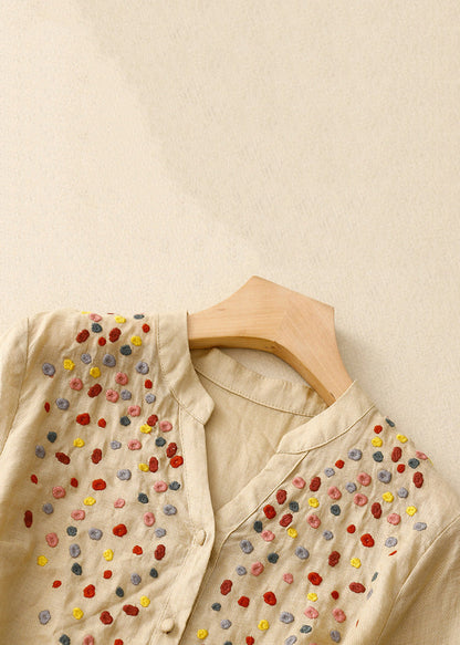 Well Tailored Shirt with a Graceful Silhouette