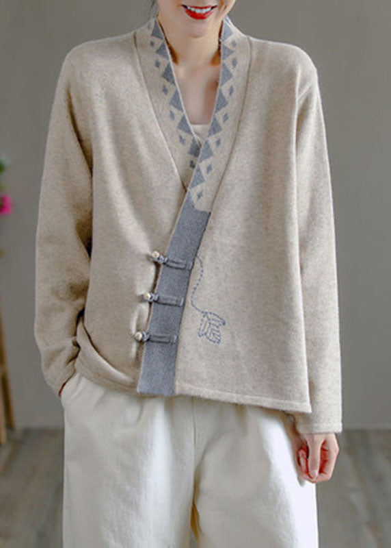 Beautifully Finished Sweater in a Timeless Design