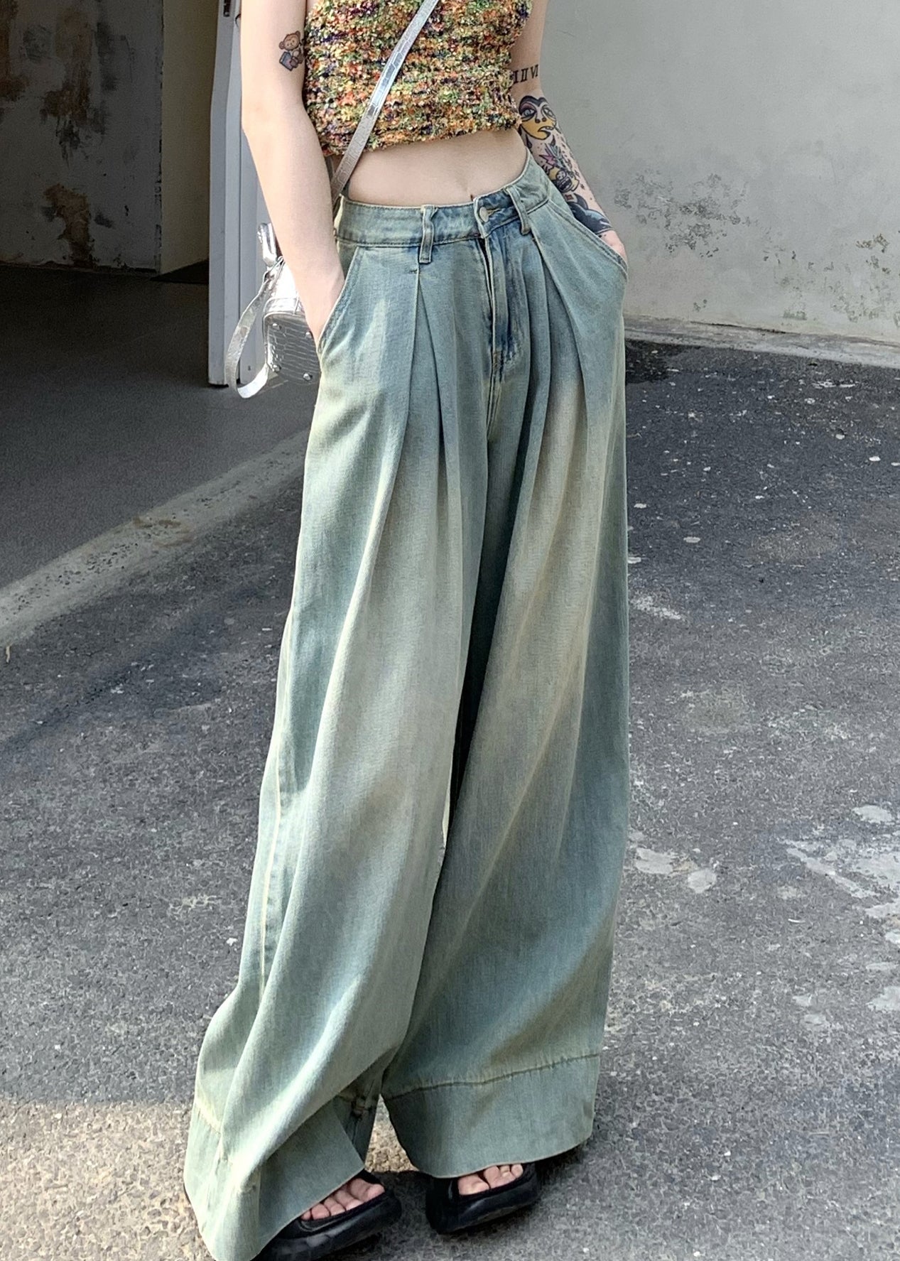 Gracefully Styled Pants for Any Occasion
