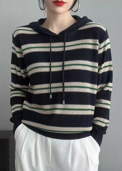 Polished Top with an Effortless Classic Look
