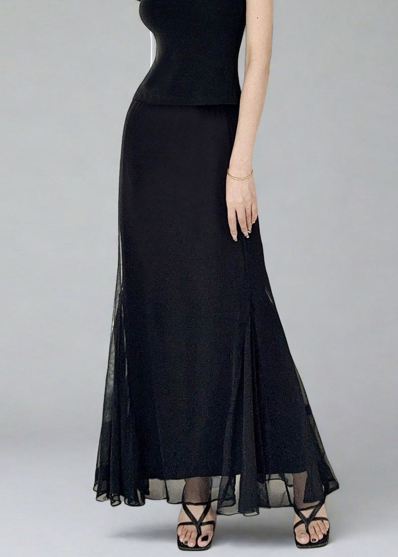 Well Tailored Garment with a Graceful Silhouette