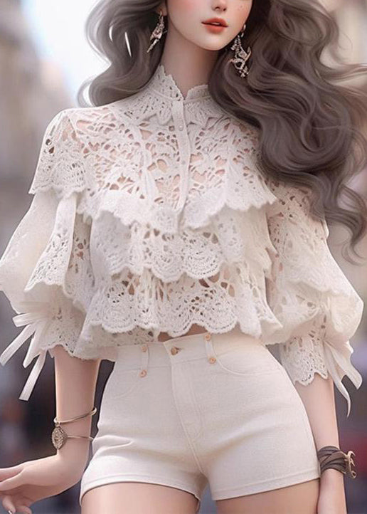 Effortlessly Elegant Shirt with a Timeless Design