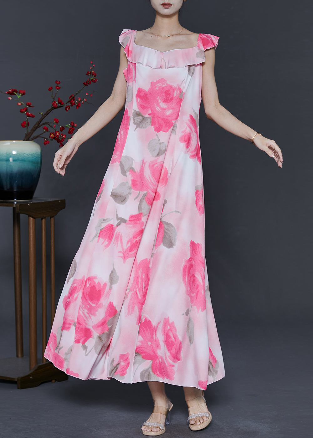 Classic Vintage & Enduringly Stylish Dress