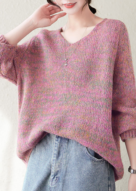Classic Vintage Sweater with a Flattering Fit