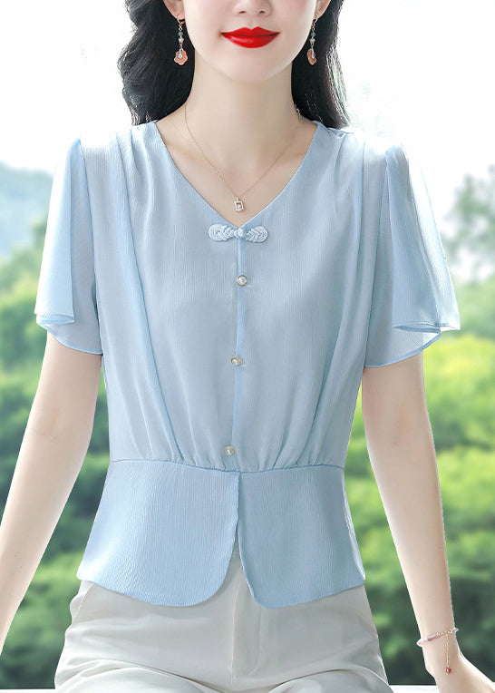 Polished Blouse with an Effortless Classic Look