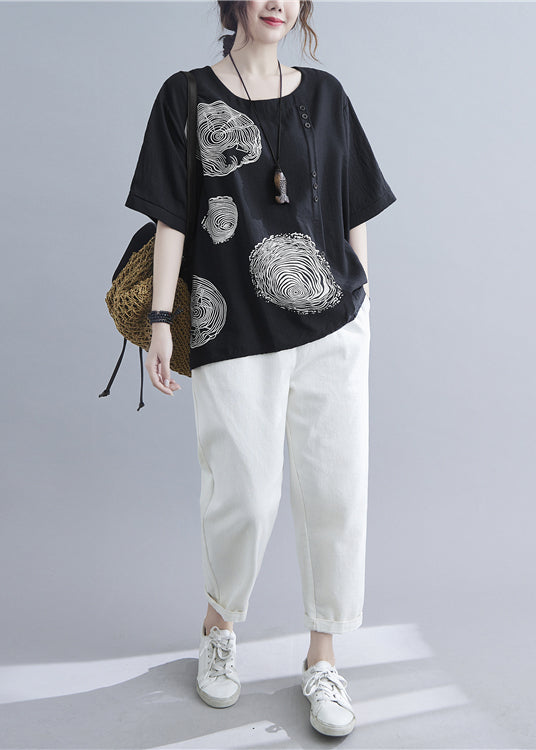 Well Tailored Top with a Graceful Silhouette