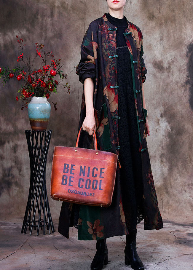 Beautifully Finished Coat in a Timeless Design