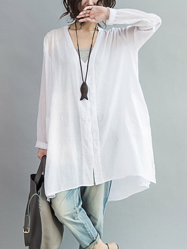Classic Vintage Blouse with a Flattering Fit