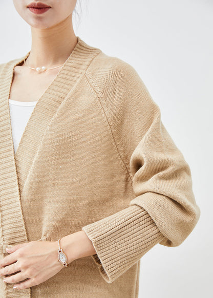 Well Tailored Coat with a Graceful Silhouette