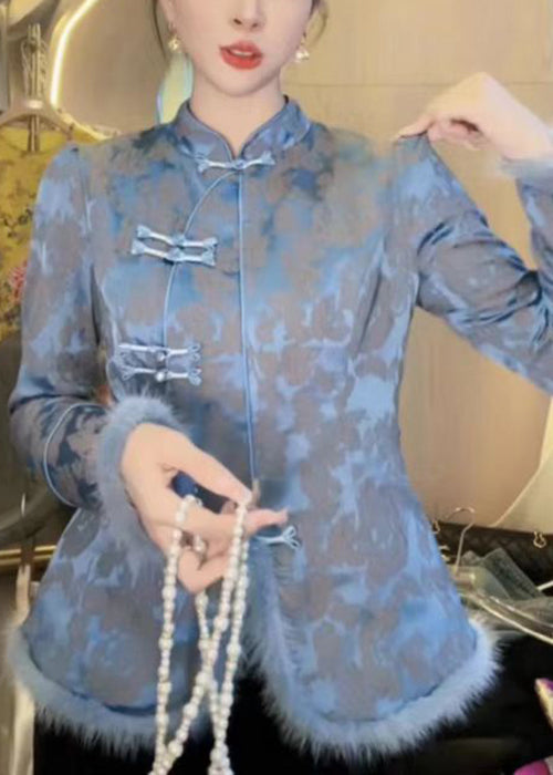 Polished Blouse with an Effortless Classic Look