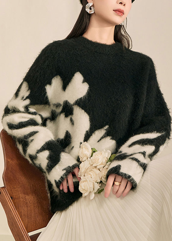 Beautifully Crafted Cardigan in a Classic Style