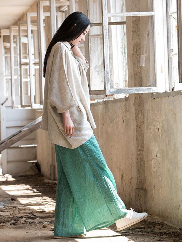 Beautifully Crafted Top in a Classic Style