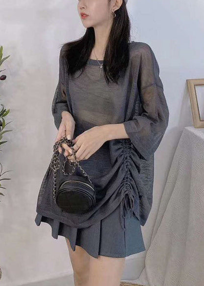 Effortlessly Elegant Top with a Timeless Design