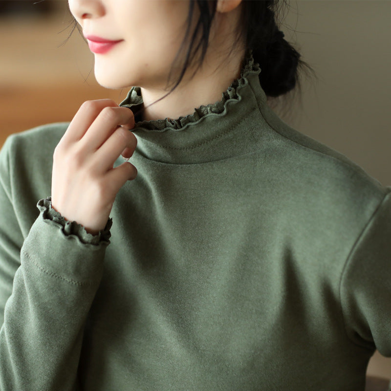 Classic Vintage T-Shirt with a Flattering Fit