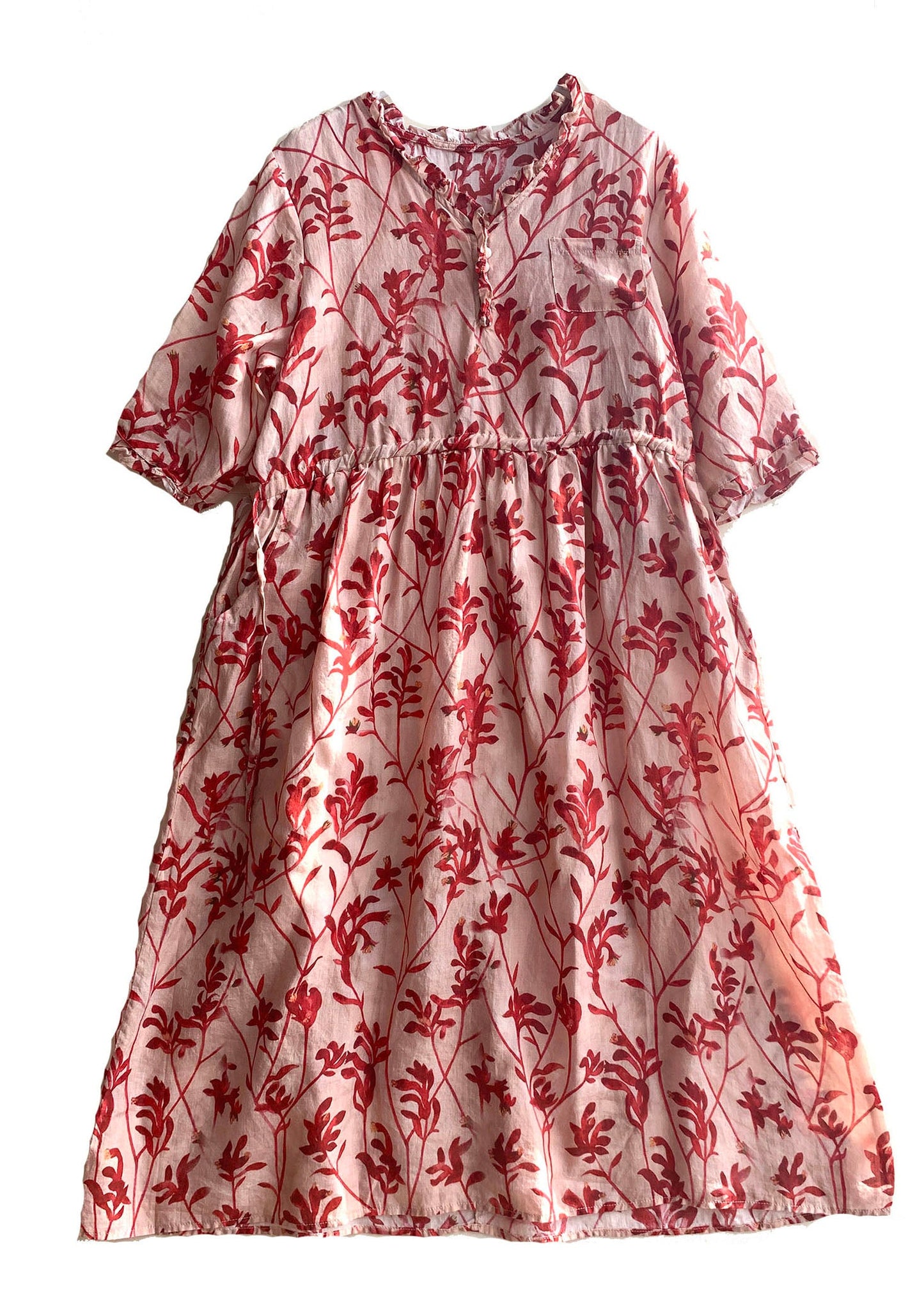 Classic Vintage Dress with a Flattering Fit