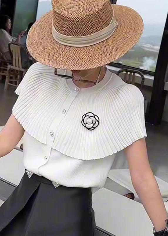 Gracefully Styled Blouse for Any Occasion