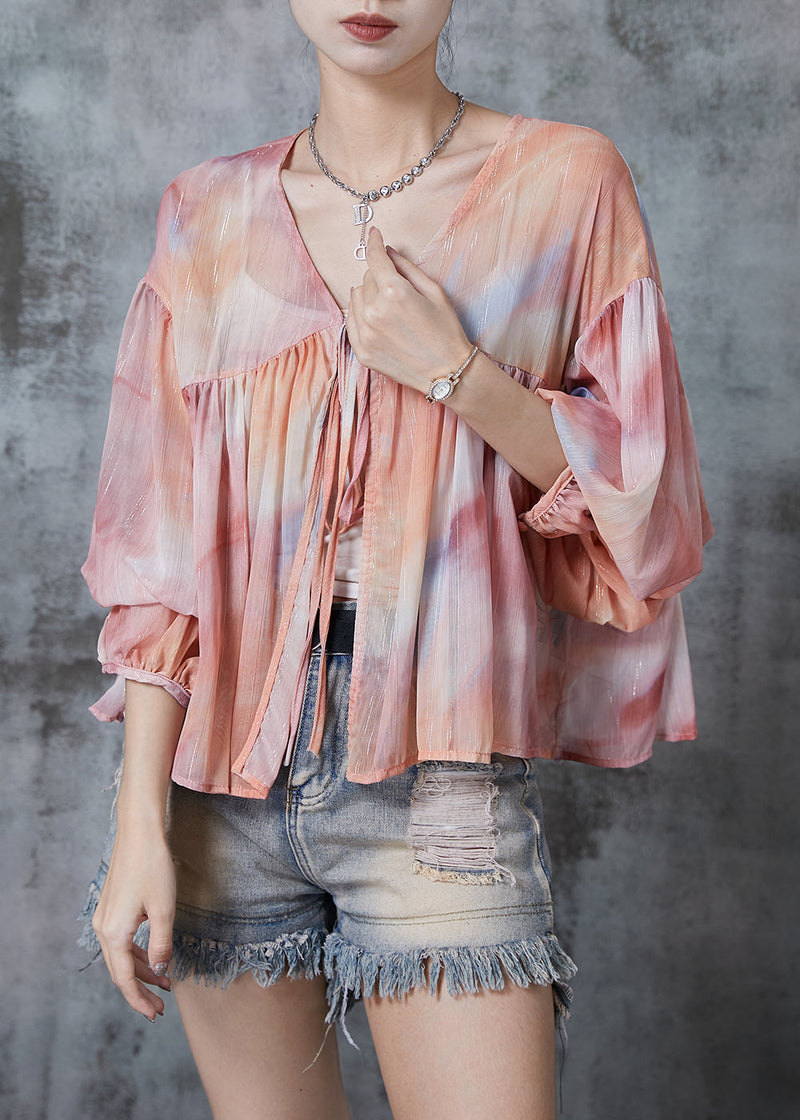 Sophisticated Blouse with a Clean Classic Look
