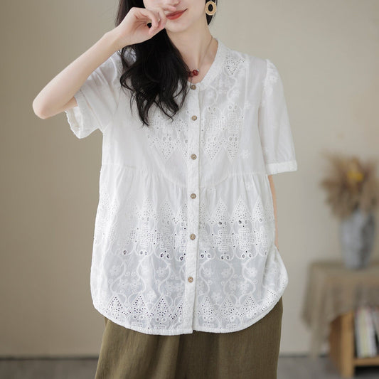 Classic Vintage T-Shirt with a Flattering Fit