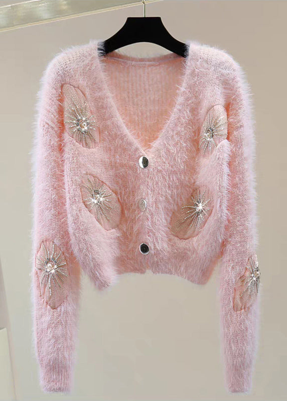 Effortlessly Elegant Sweater with a Timeless Design