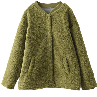 Beautifully Finished Coat in a Timeless Design