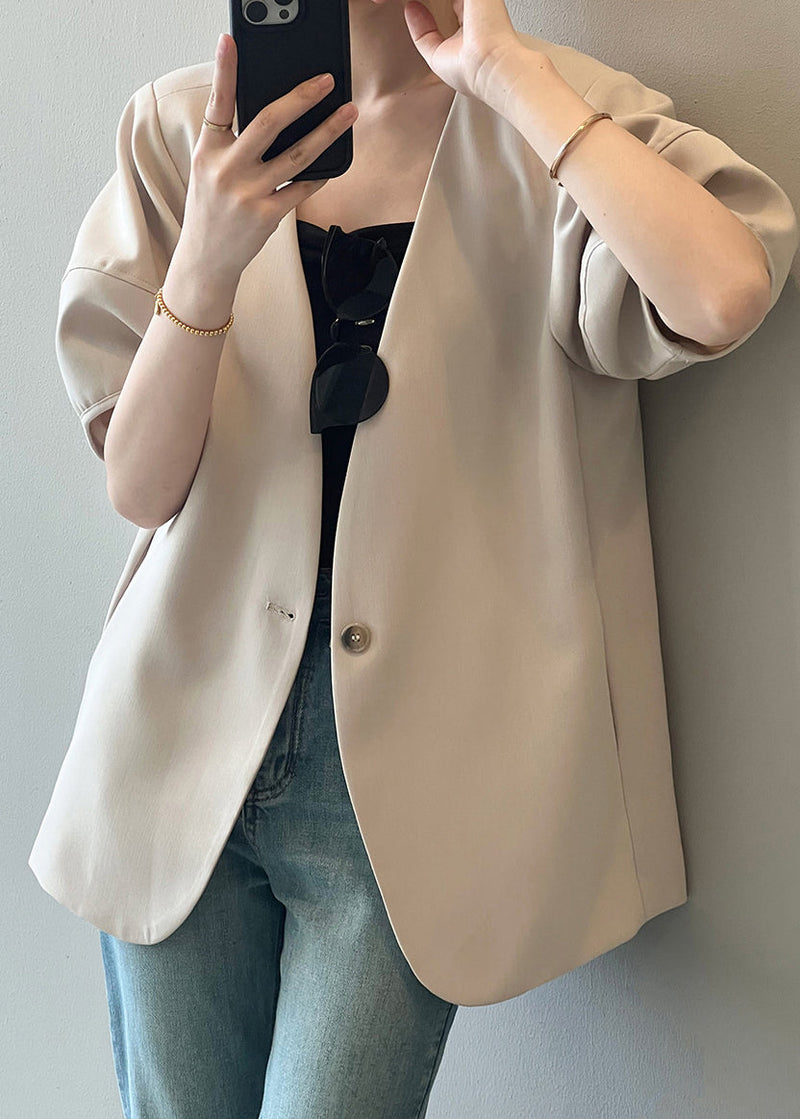 Sophisticated Coat with a Clean Classic Look