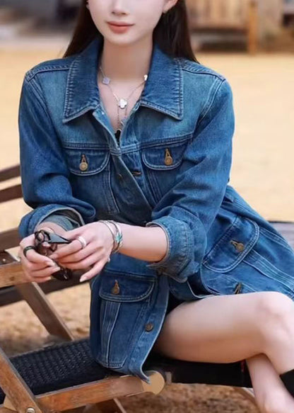 Gracefully Styled Jacket for Any Occasion