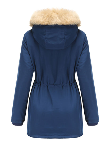 Effortlessly Elegant Coat with a Timeless Design