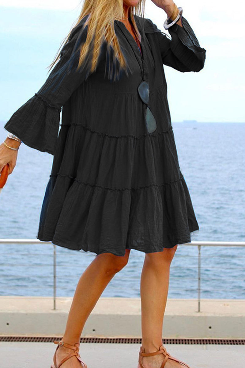 Beautifully Finished Dress in a Timeless Design