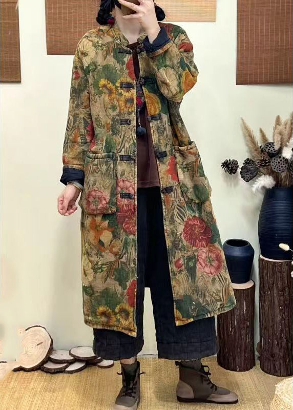 Classic Vintage Coat with a Flattering Fit