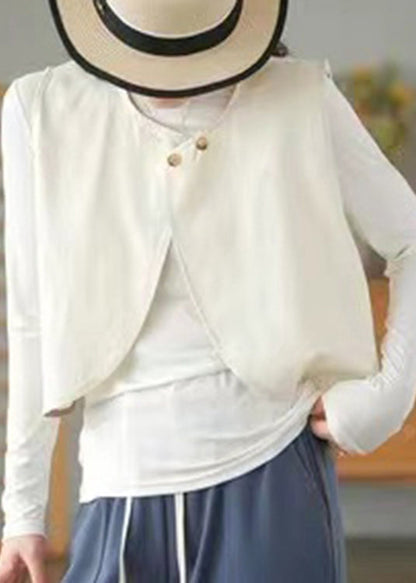 Gracefully Styled Coat for Any Occasion