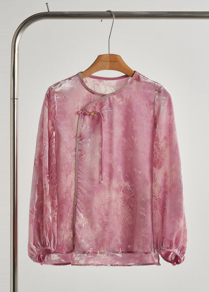 Beautifully Finished Shirt in a Timeless Design